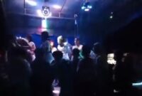 Foto: Screenshot Video Diduga Yoek Yoek Boh Giri Pesta Perkawinan di Aceh Timur