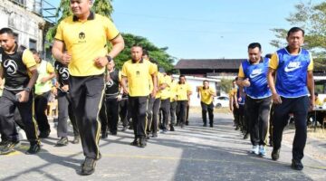Uji Fisik Personel, Kapolres Aceh Timur Pimpin Kesamaptaan Jasmani Periode I Tahun 2026