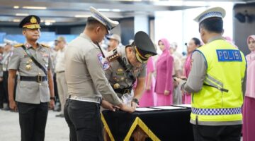 Kakorlantas Polri Pimpin Sertijab, Kombes Pol I Made Agus Prasatya Resmi Jadi Dirgakkum Korlantas