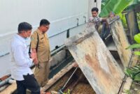 Foto: Tim Dinkes dan DLH Lhokseumawe Saat Sidak ke Dapur MBG Buket Rata