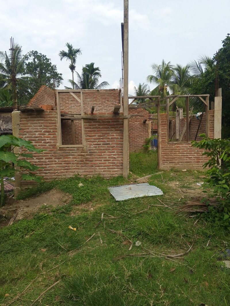 Foto: Kondisi Bantuan Rumah Perkim Aceh Yang Diduga Mangkrak di Tanah Pasir