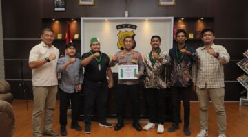 Kapolres Lhokseumawe Terima Kunjungan Silaturahmi HMI, Dianugerahi Penghargaan atas Dedikasi dan Pengabdian