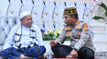 Silaturahmi ke Abu Paya Pasi, Kapolres Aceh Timur Teguhkan Kolaborasi Polri Dan Ulama
