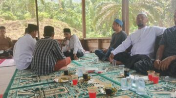 Pimpinan Dayah Budi Darul Aman Sampaikan Apresiasi Atas Suksesnya Maulid Nabi Di Simpang Jernih