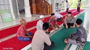 Kapolsek Madat Ajak Warga Jaga Kamtibmas Lewat Jumat Keliling
